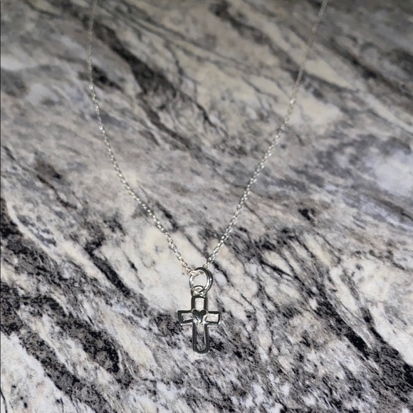 Jewelry - Elegant 925 Chain Silver Cross Necklace